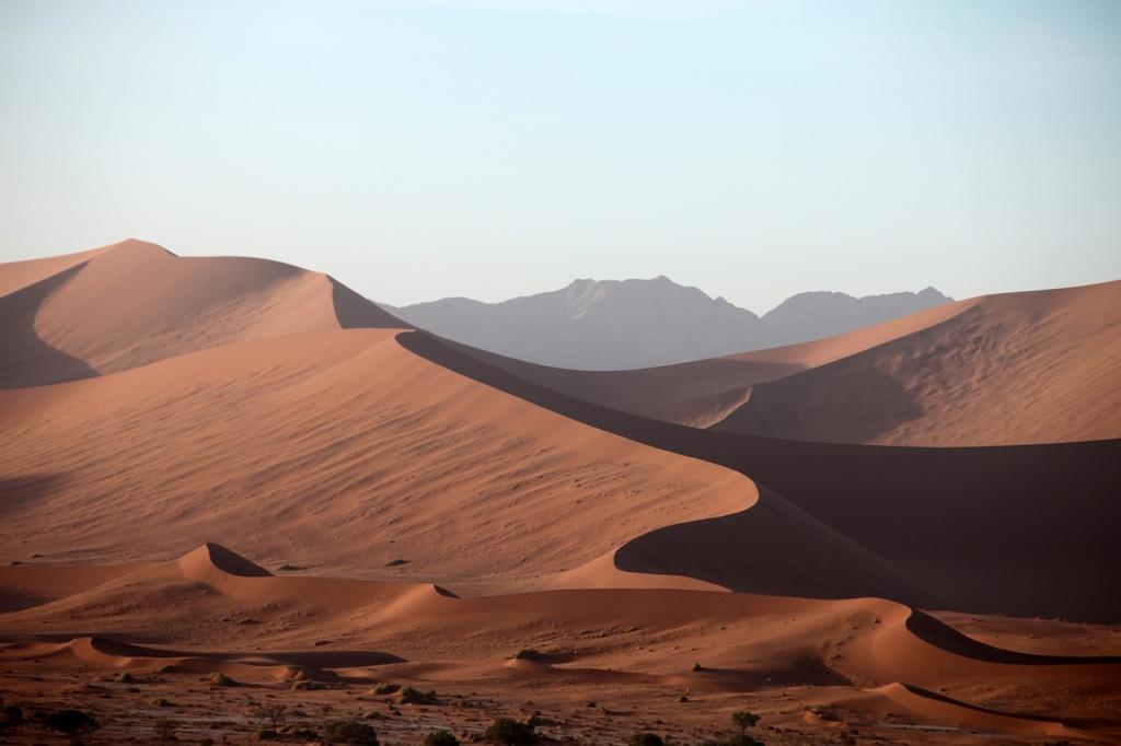 Namibija potovanje - Med peščenimi sipinami in Savano - sipine