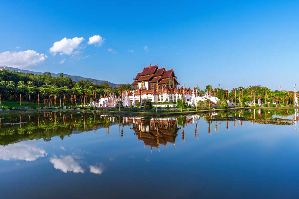 reka-na-severu-Tajske-chang-mai-tempelj-2